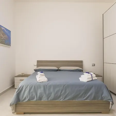 Barbyb ベッド・アンド・ブレックファスト 3*